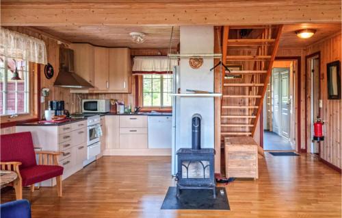 Evje Casa | 5 Bedroom Lake Front Home In Hornnes