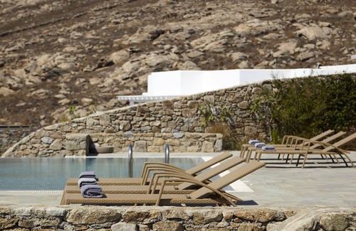 Elia Villa | Villa de lujo de 5 dormitorios con piscina e increíbles vistas al mar cerca de la playa de Elia