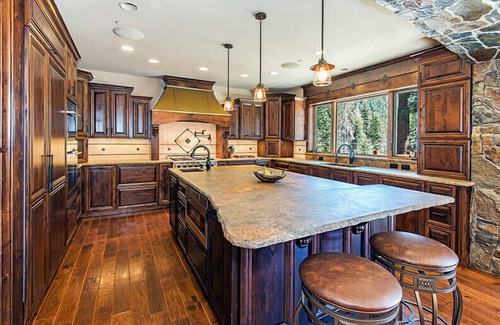 South Lake Tahoe Casa | Finca de lujo de 6 dormitorios en la montaña con piscina cubierta en 4 acres -Disc abril / mayo