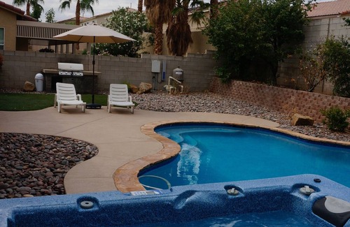Rhodes Ranch Casa | 5 habitaciones, mesa de billar, piscina / spa, 8. 2 millas a Las Vegas Strip y 13. 2 al aeropuerto