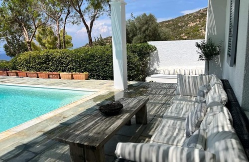 Saronida Villa | Villa con piscina privada, Saronida, Grecia