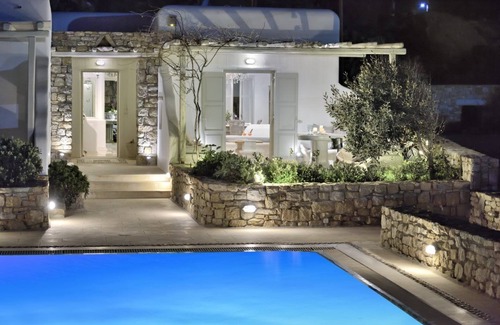 Ornos Villa | 5 bedroom Villa with private jacuzzi, 5' walk - Ornos beach.