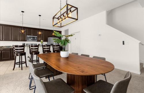 Crystal Cove Casa | 5 Bedrooms 5 Bathrooms Crystal Cove 1042Td