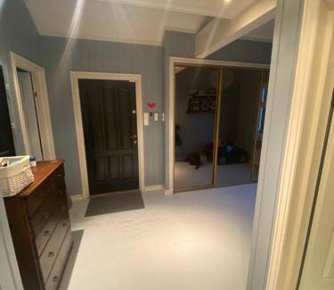 Lillestrom Apartamento | 5 Bedrooms House in Lillestrøm Central - 5 mins walk from Lillestrøm Station