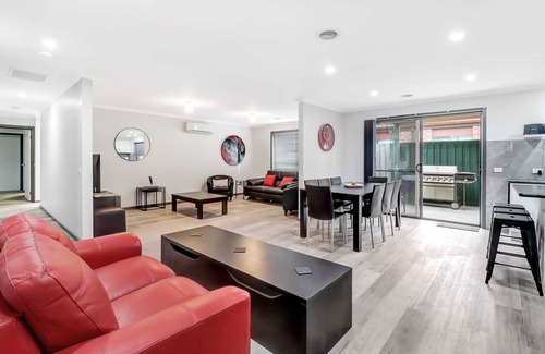 Leopold Casa | 5 Bedrooms I Sleeps 13 I Bellarine Peninsula