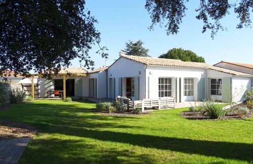 La Flotte Villa | 5 Bedrooms Villa In La Flotte