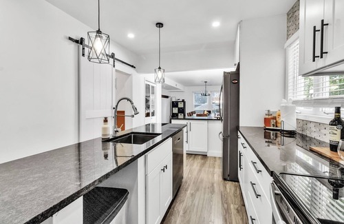 Buffalo Casa | 5 BR Home w/ Hot Tub & Game Room