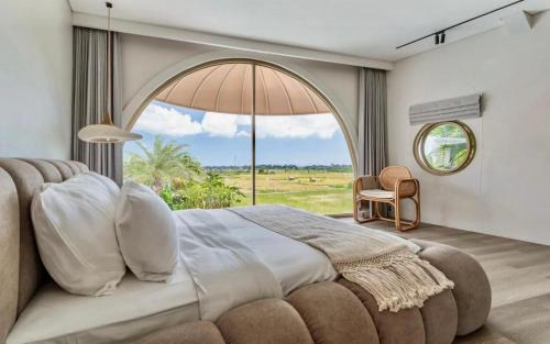 Mengwi Villa | 5 Br Villa View On Ricefield, Pool, Sauna Jacuzzi