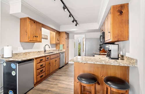 Lake Lure Casa | 5 BR - Walk to Resort Amenities! Close Mnt Views! Backyard Firepit!