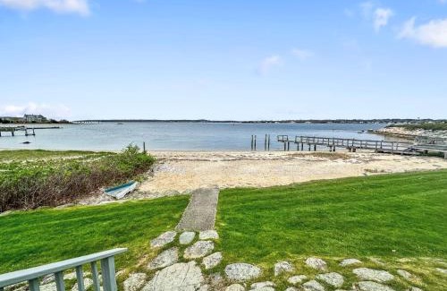 Buzzards Bay Casa | 5 Bryant Road Bourne Sunset Cottage