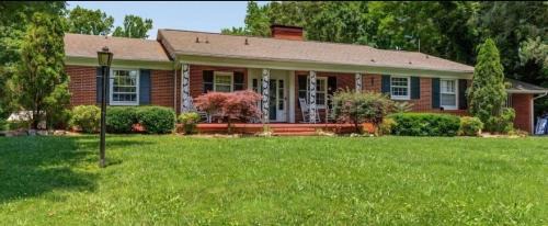 Morristown Casa | 5 Cubs Lakehouse