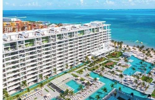 Playa Mujeres Casa | 5-Diamond Spacious 3-bedroom loft resort. Breath taking ocean views, relaxing.