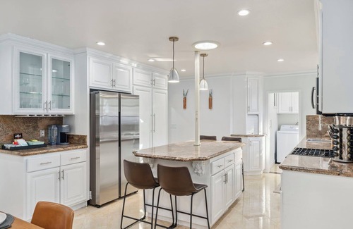 Northwest Anaheim Casa | 5 ★- Disney California Dream Home - Pool/Spa - Game Room - 2 mins to Disney