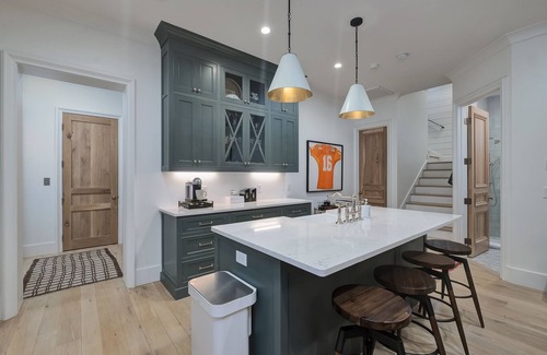 Seagrove Beach Casa | 5⭐️ home w/CARR HOUSE!PVT POOL!DUNE BUGGY!6 Seater GOLF CART!5 min walk 2 beach!