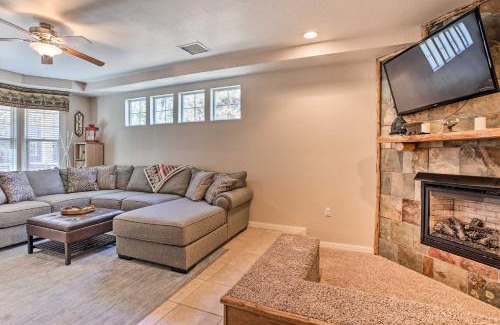 Big Bear City Casa | 5 Mi to Big Bear Lake Cozy Cottage with Hot Tub