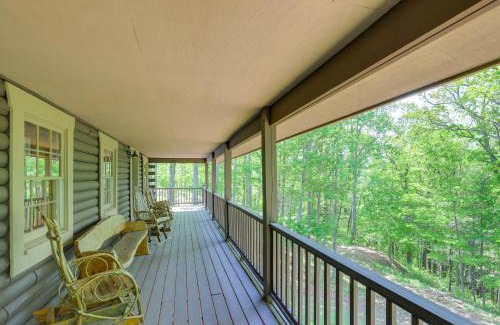 Asheville Casa | 5 Mi to Dtwn Asheville Tranquil Cabin Retreat!