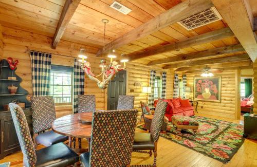 Asheville Casa | 5 Mi to Dtwn Asheville Tranquil Cabin Retreat!