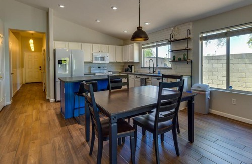 Gilbert Casa | 5 Mi to Dtwn Gilbert Home with Pool and Patio