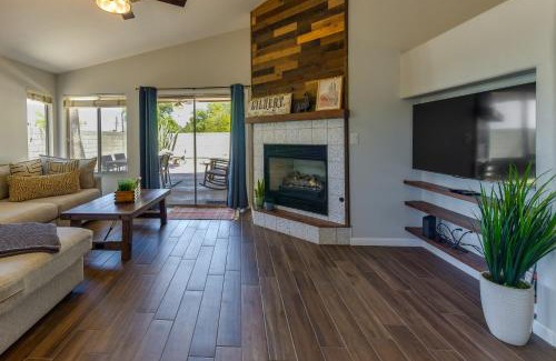 Gilbert Casa | 5 Mi to Dtwn Gilbert Home with Pool and Patio