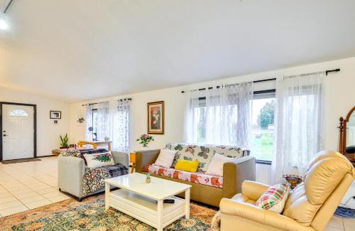 Cornelius Casa | 5 Mi to Forest Grove Historic Farmland Escape