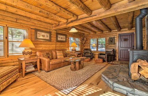Arnold Casa | 5 Mi to Hiking Custom Cabin with Deck in Arnold!