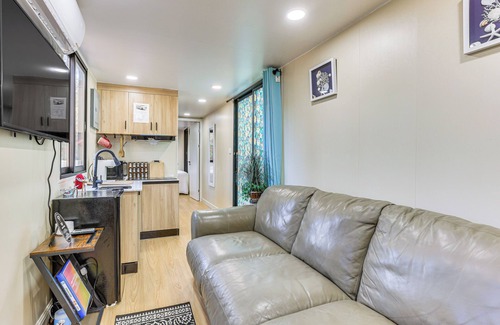 Lithonia Casa | 5 Mi to Stone Mountain: Lithonia Getaway