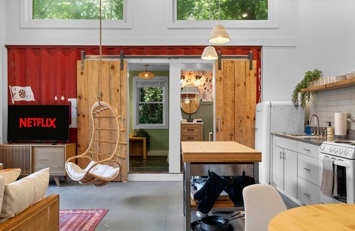 Woodfin Casa | 5 min 2 Downtown Asheville w/Hot Tub!