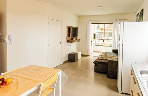 Itacolomi Apartamento | 5 min a pé da Praia das Palmeiras, Piçarras QM4580