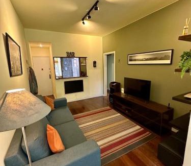 Copacabana Apartamento | 5 Min a pé da praia - 2 Quartos confortáveis