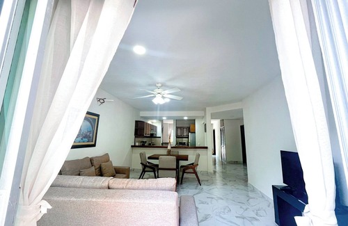 South Shore Hotel Area Villa | 5 min walk to the beach! Villas Mares de verano A6
