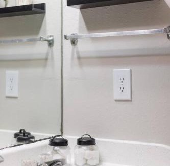 South Lamar Apartamento | 5 min to Downtown 2bed 2Bath 5 star Location