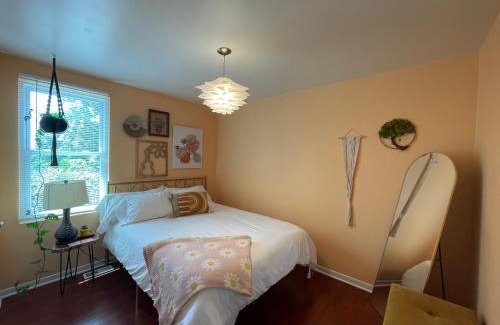 Shelby Hills Apartamento | 5 min to DT-Multicade Arcade-Nature Trails-Scenic- !