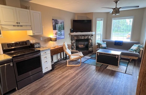 East Kootenay Condominio | Nueva propiedad | A 5 minutos del Resort y el centro de Fernie