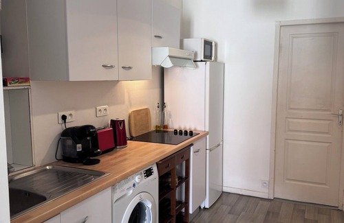 Gares Apartamento | 5 minutes from Place de la Comédie-Charming 2-bedroom apartment