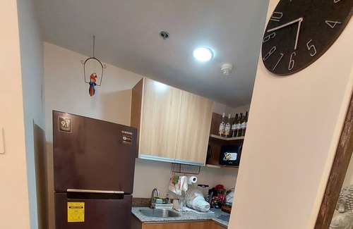 Mactan Export Processing Zone Condominio | 5 MINUTES FROM THE AIRPORT 1 BEDROOM WITH BALCONY