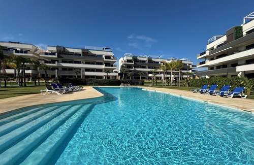Orihuela Costa Apartamento | 5 minutes from the beach! Luxury apartment, spacious terrace and right by pool!