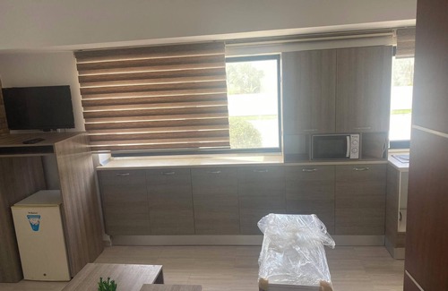 Sidi Mahrsi Apartamento | 5 minutes from the beach! Furnished S0 studio, ideal for couple.