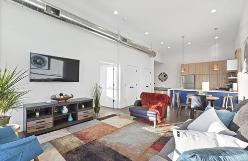 Downtown Newark Apartamento | 5 Minutes to Prudential Center...Luxury 1BR King**20 min🗽*Parking