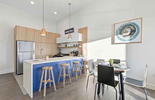 Downtown Newark Apartamento | 5 Minutes to Prudential Center...Luxury 1BR King**20 min🗽*Parking