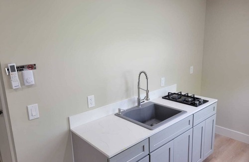 Niobe Cabaña | #5 - New Construction - Beautiful 2 bdrm, 1 bath cottage with patio in Stow NY