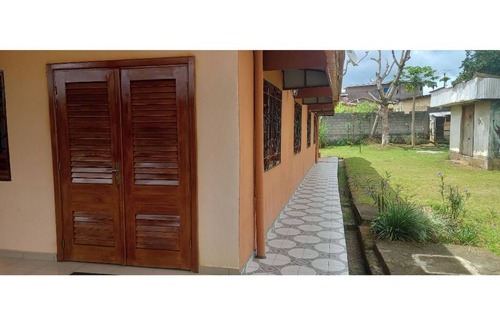 Ebolowa Apartamento | 5-person apartment