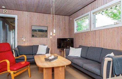 Bjert Casa | Clásica casa de vacaciones en Bjert con terraza