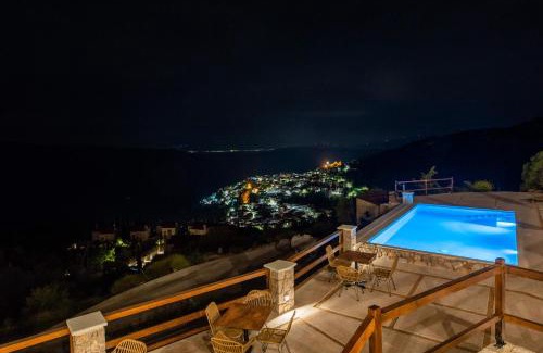 Arachova Apartamento | 5 Raches Suites