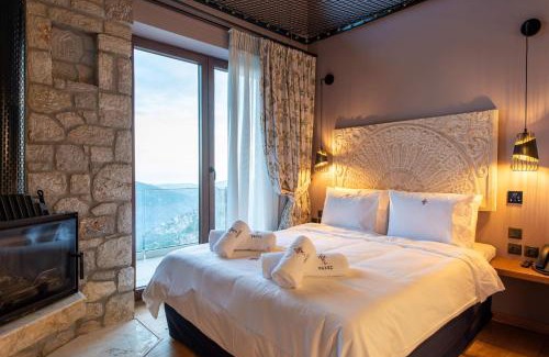 Arachova Apartamento | 5 Raches Suites
