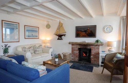 Cemaes Bay Casa | 5 Sea View Street