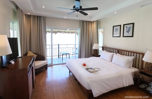 Taytay Cabaña | 5 Star Exclusive Water Cottage on Apulit Island Resort, El Nido Cottage 1001