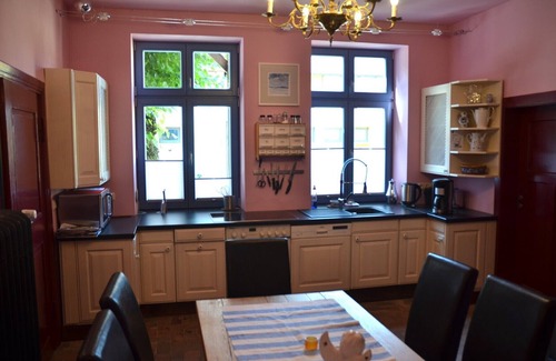 Breetz Casa | 5 estrellas casa de vacaciones · Espacio para Reuniones · Wellness Oasis
