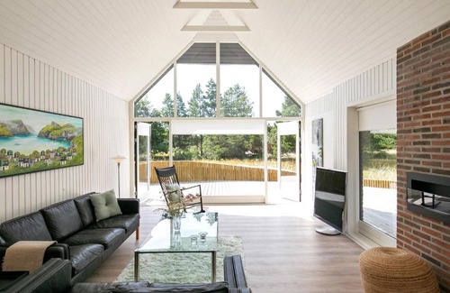 Blavand Casa | 5 star holiday home in Bl vand