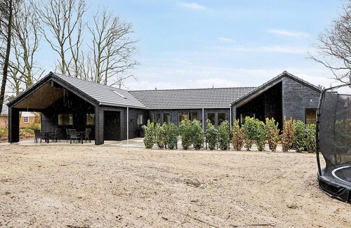 Henne Casa | 5 star holiday home in Henne