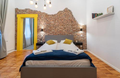 Cluj-Napoca City Centre Apartamento | 5 star Luxury Studio-Old Town Center